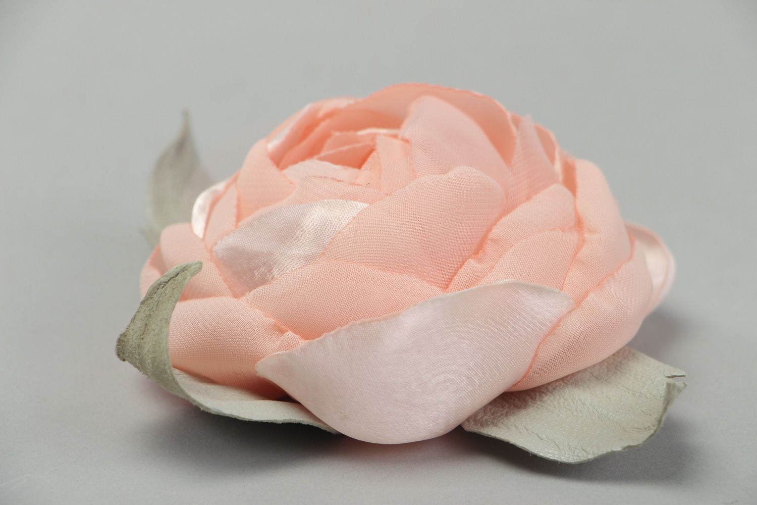 Handmade tender pink chiffon fabric flower brooch with leather leaves  photo 2