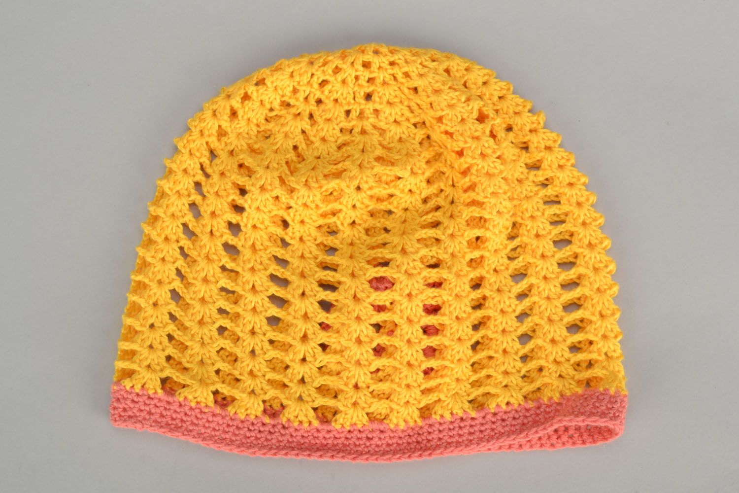 Вязаная шапка для девочки Желтая фото 4