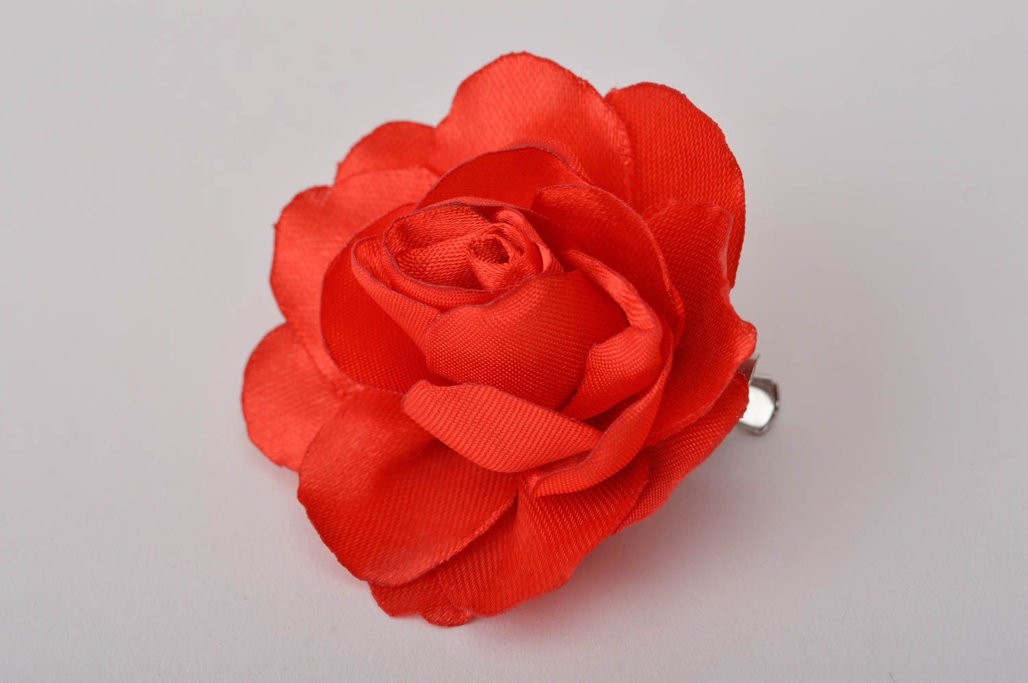 Заколка брошь украшение ручной работы украшение трансформер красная роза фото 3