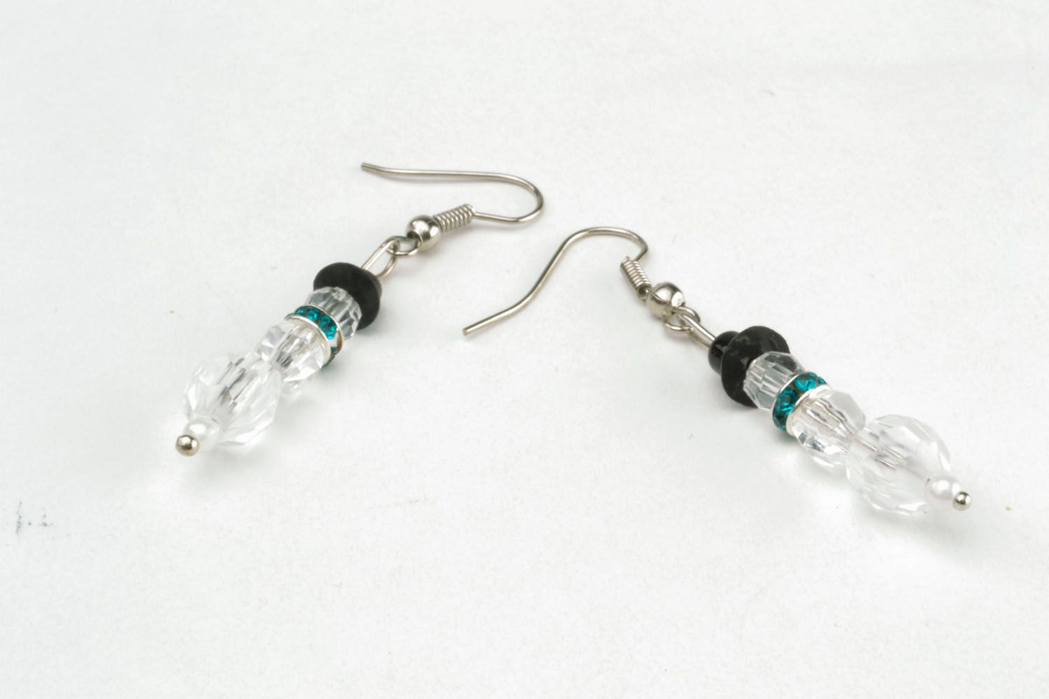 Beaded earrigs with sequins photo 3