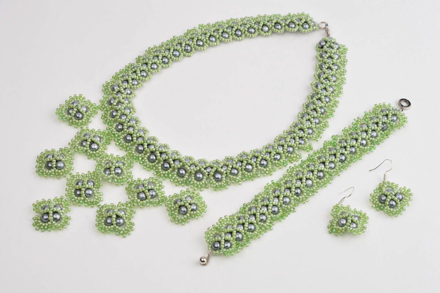 Beautiful jewellery handmade beaded earrings necklace bracelet fashion trends photo 2