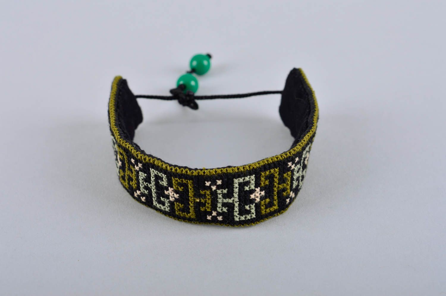 Bracelet textile Bijou fait main vert noir aux ornements Accessoire femme photo 2