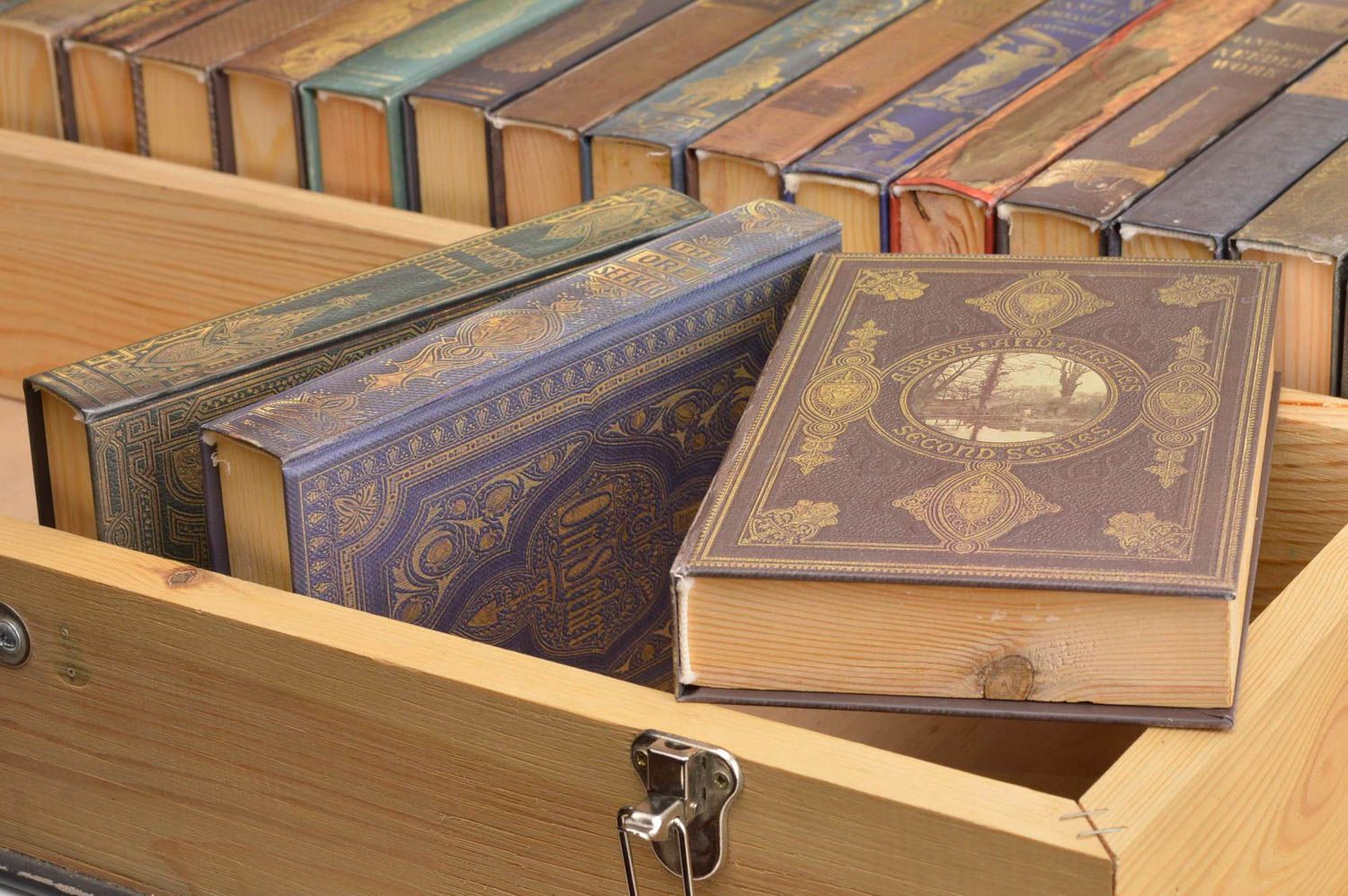 Designer jewelry box book for money secret box wooden handmade coffret photo 1