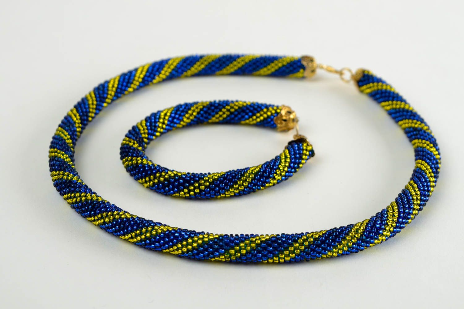 Collier spirale Bijoux faits main Bracelet fantaisie bleu-jaune Cadeau femme photo 3