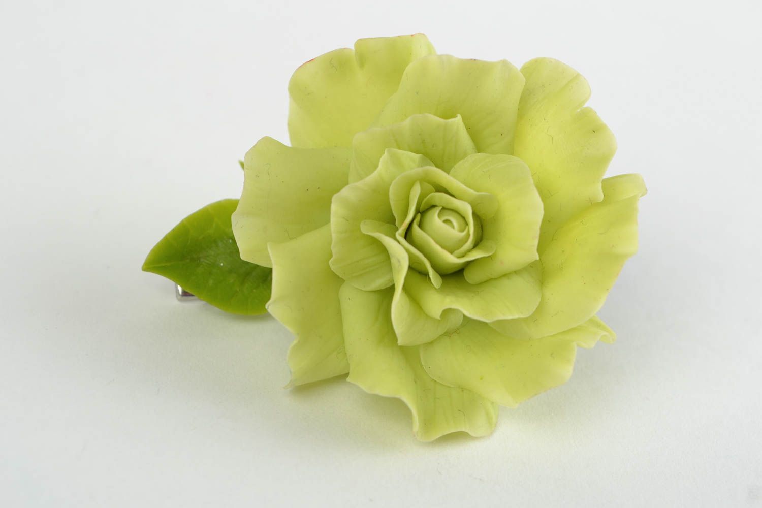 Pince à cheveux en porcelaine froide fleur verte modelée faite main originale photo 1