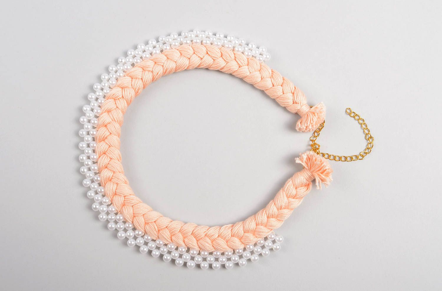 Collar de hilos rosados bisutería artesanal regalo original para mujeres foto 4