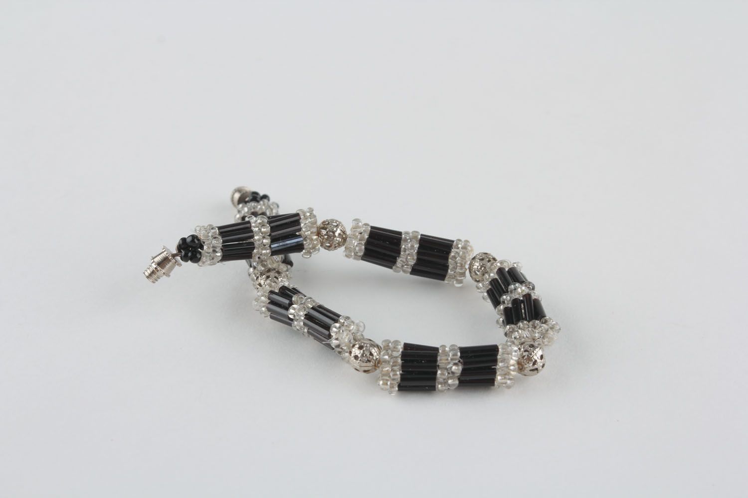 Black and transparent beads tennis wrist bracelet for women photo 1