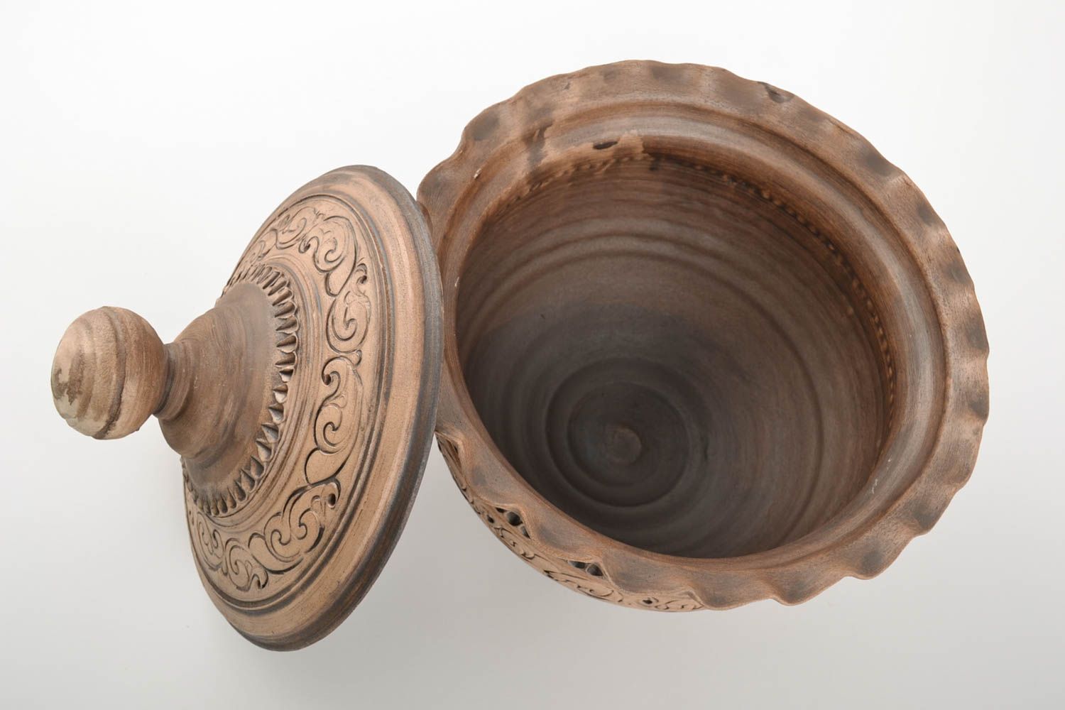 Grand pot à cuire céramique avec couvercle fait main brun 2 l original  photo 4