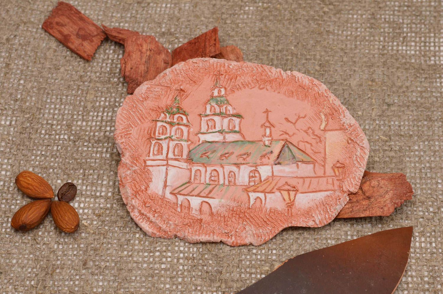 Aimant céramique peint fait main Magnet frigo avec église Décoration frigo photo 1