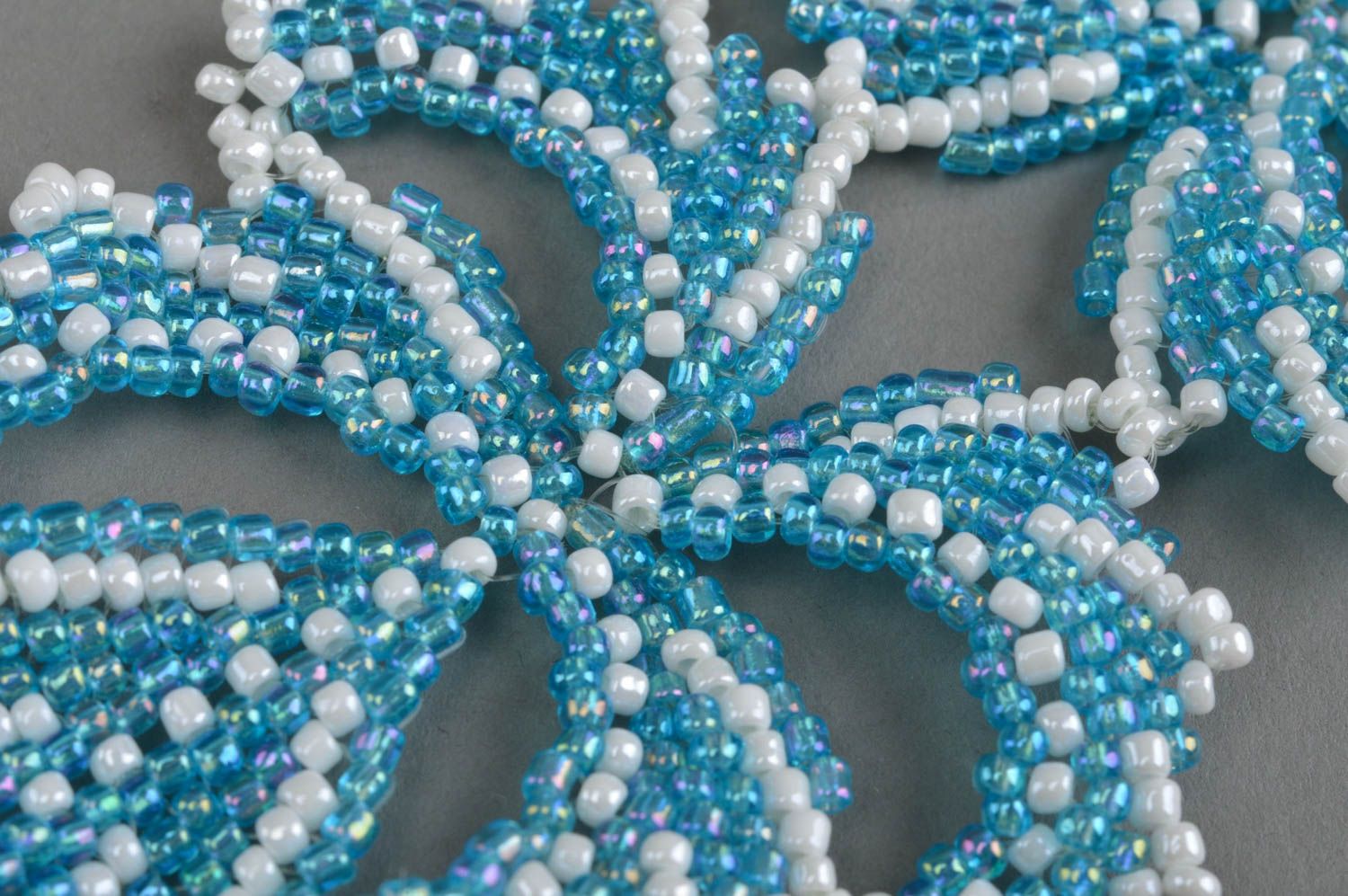 Bracelet en perles de rocaille fait main bleu blanc accessoire bijou pour femme photo 5