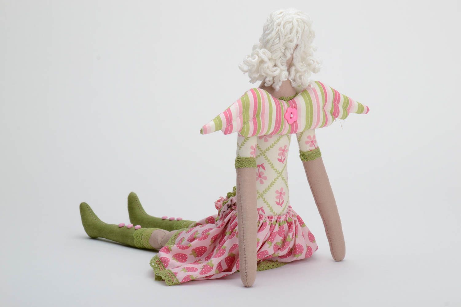 Мягкая тканевая игрушка ангелочек в цветочном платье из хлопка ручной работы фото 4