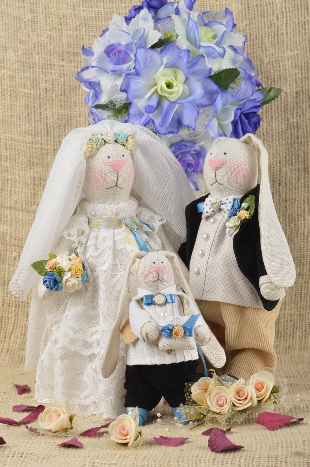 Свадебные зайцы ручной работы мягкие игрушки свадебный декор подарок молодоженам фото 1