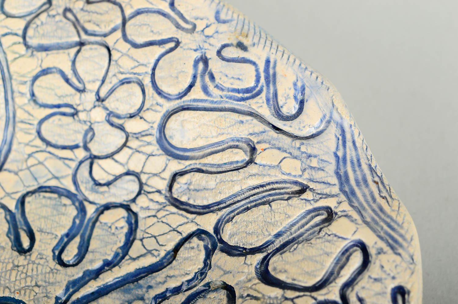 Керамическая тарелка handmade глиняная посуда расписная тарелка голубая фото 3