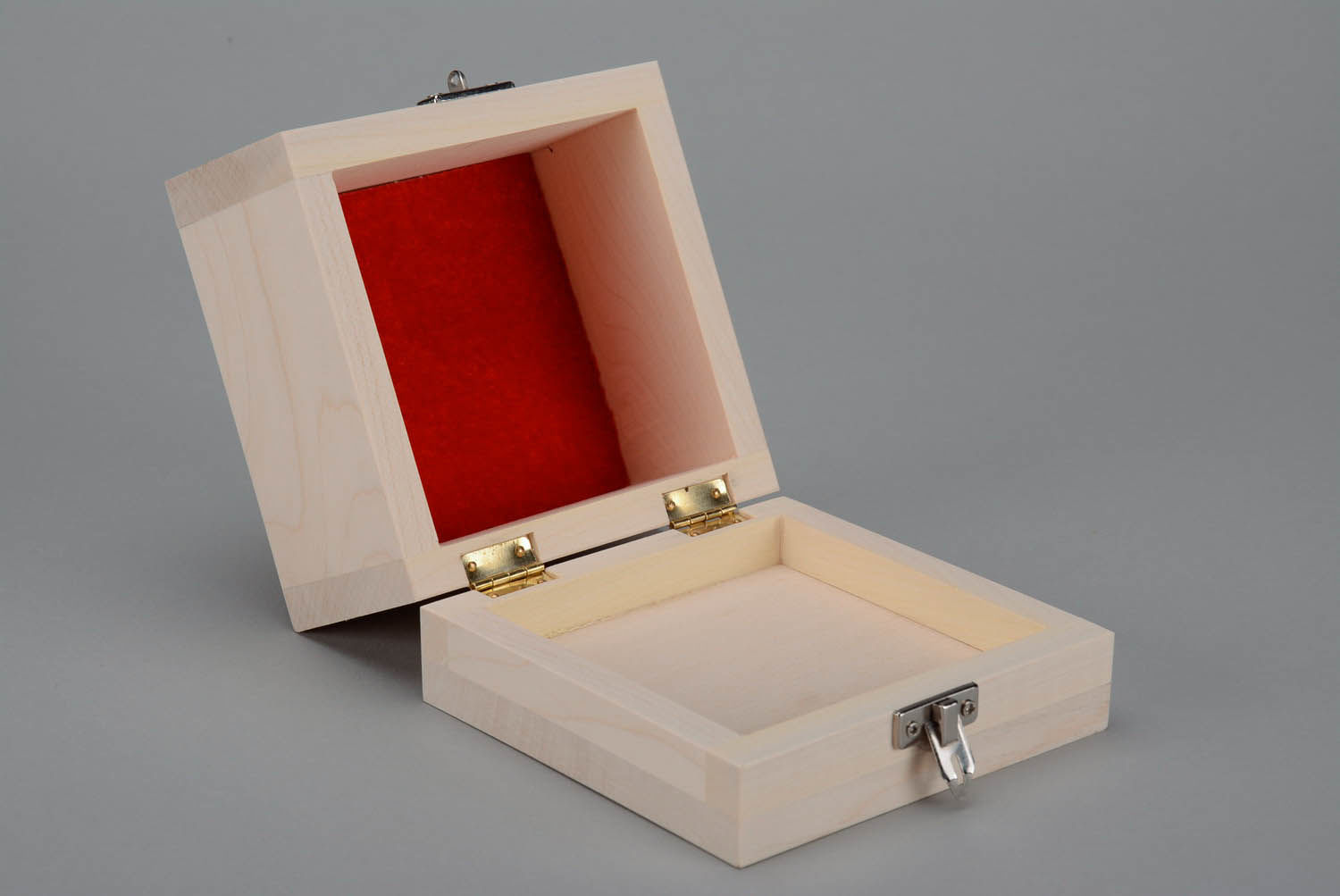 Boîte en bois brut à bijoux faite main photo 2