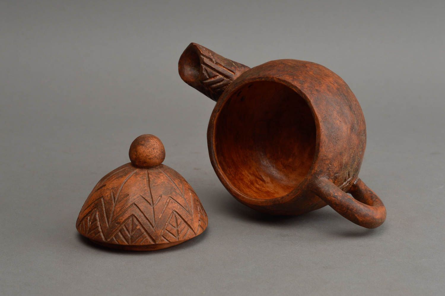 Tetera de cerámica artesanal vajilla de barro regalo original con ornamento foto 4
