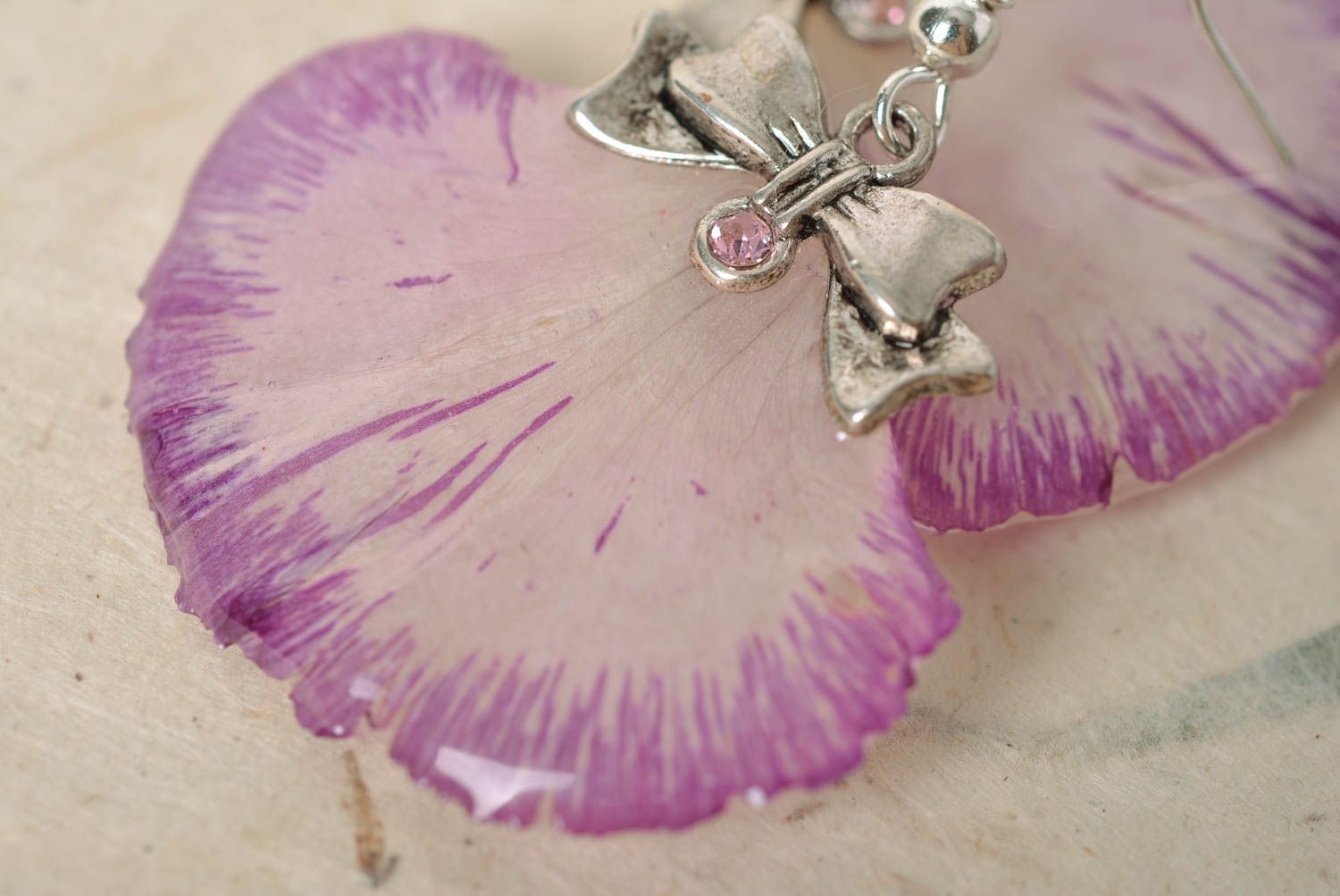 Unusual beautiful handmade earrings with dried flowers and epoxy coating photo 3