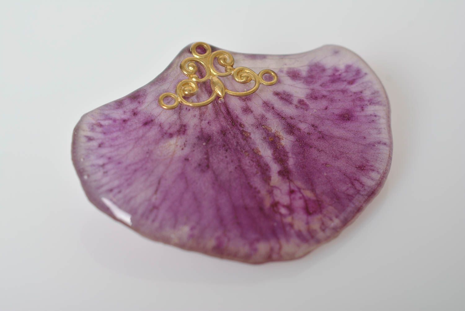 Beautiful handmade designer violet brooch with dried flowers and epoxy coating photo 5