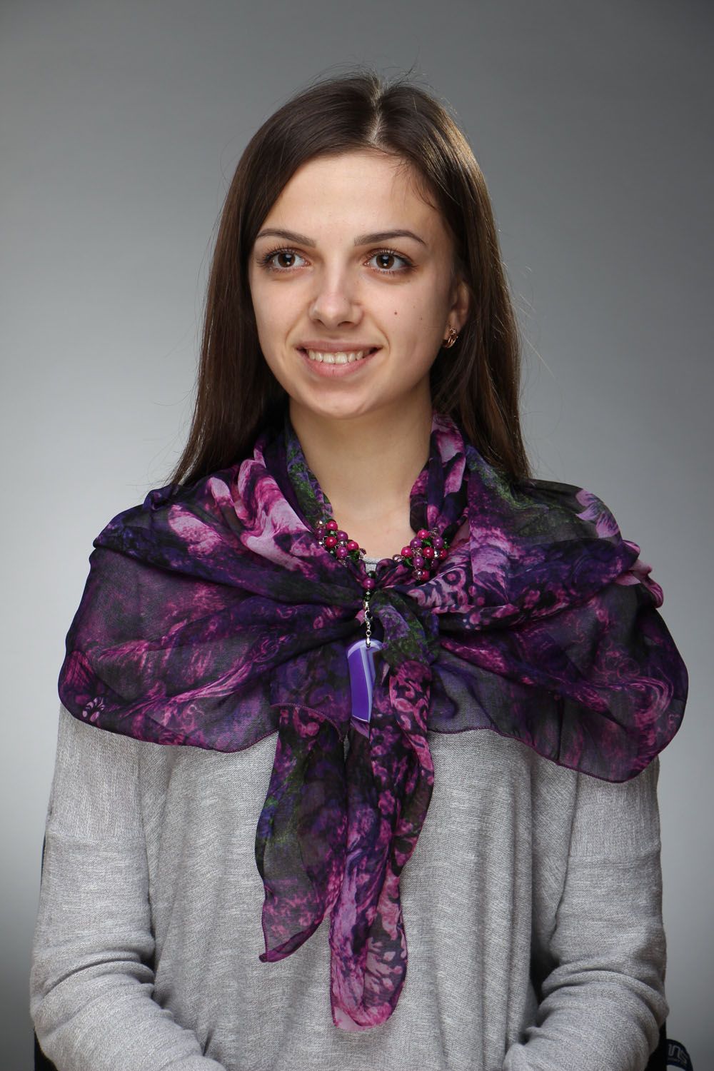 Silk scarf with natural stones photo 4