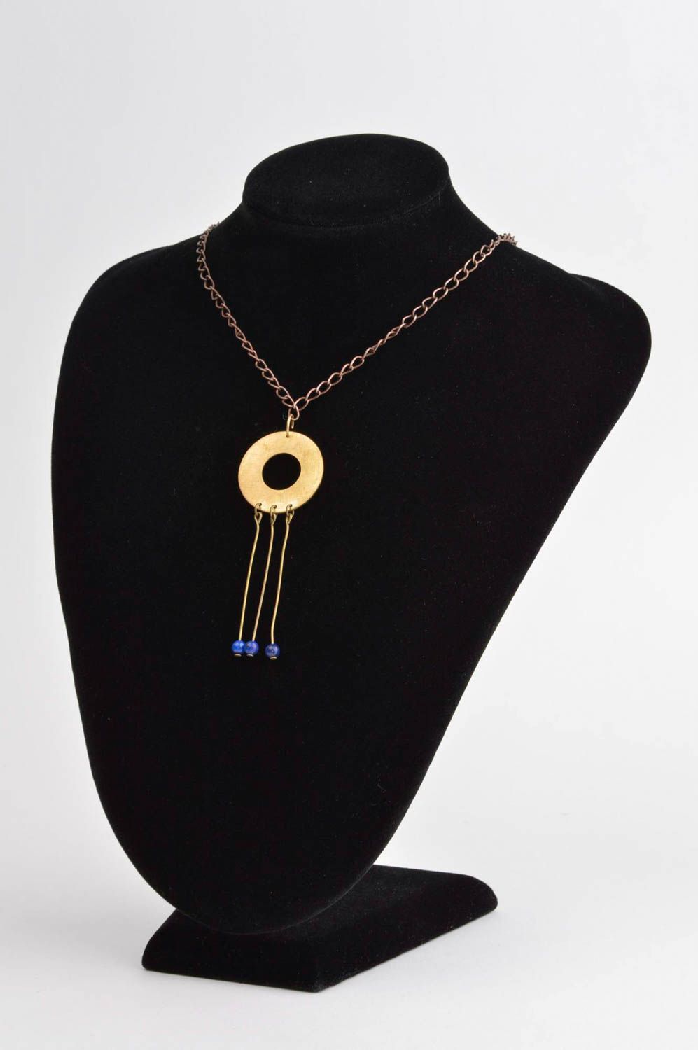 Pendentif cercle en laiton Bijou fait main avec lapis-lazuli Cadeau femme photo 1