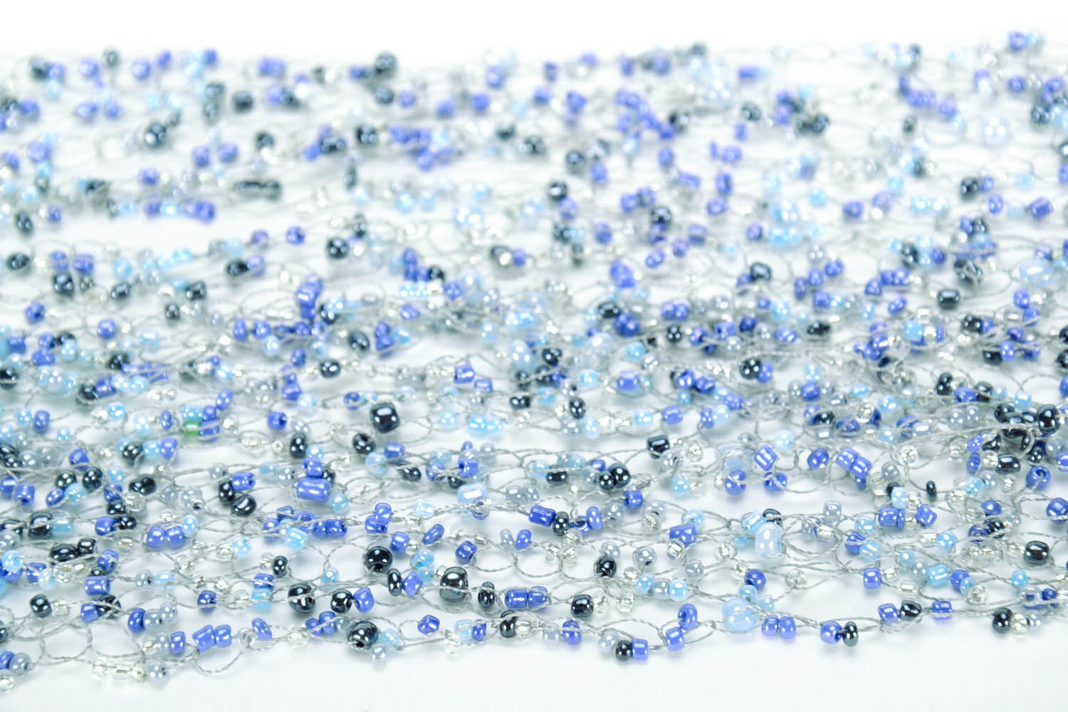 Collier bleu en perles de rocaille Provence photo 2