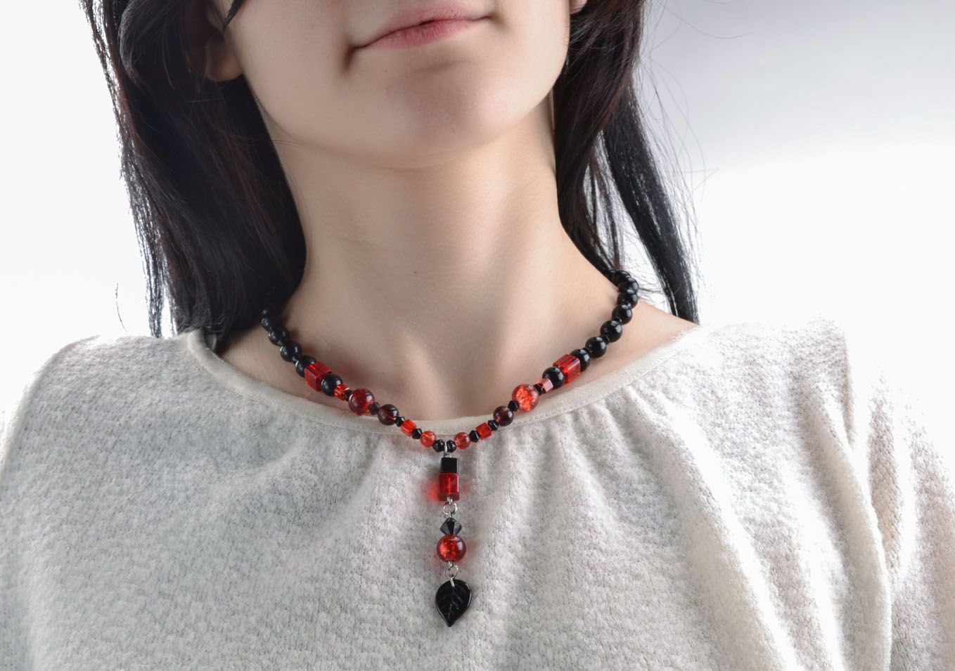 Homemade glass bead necklace photo 5