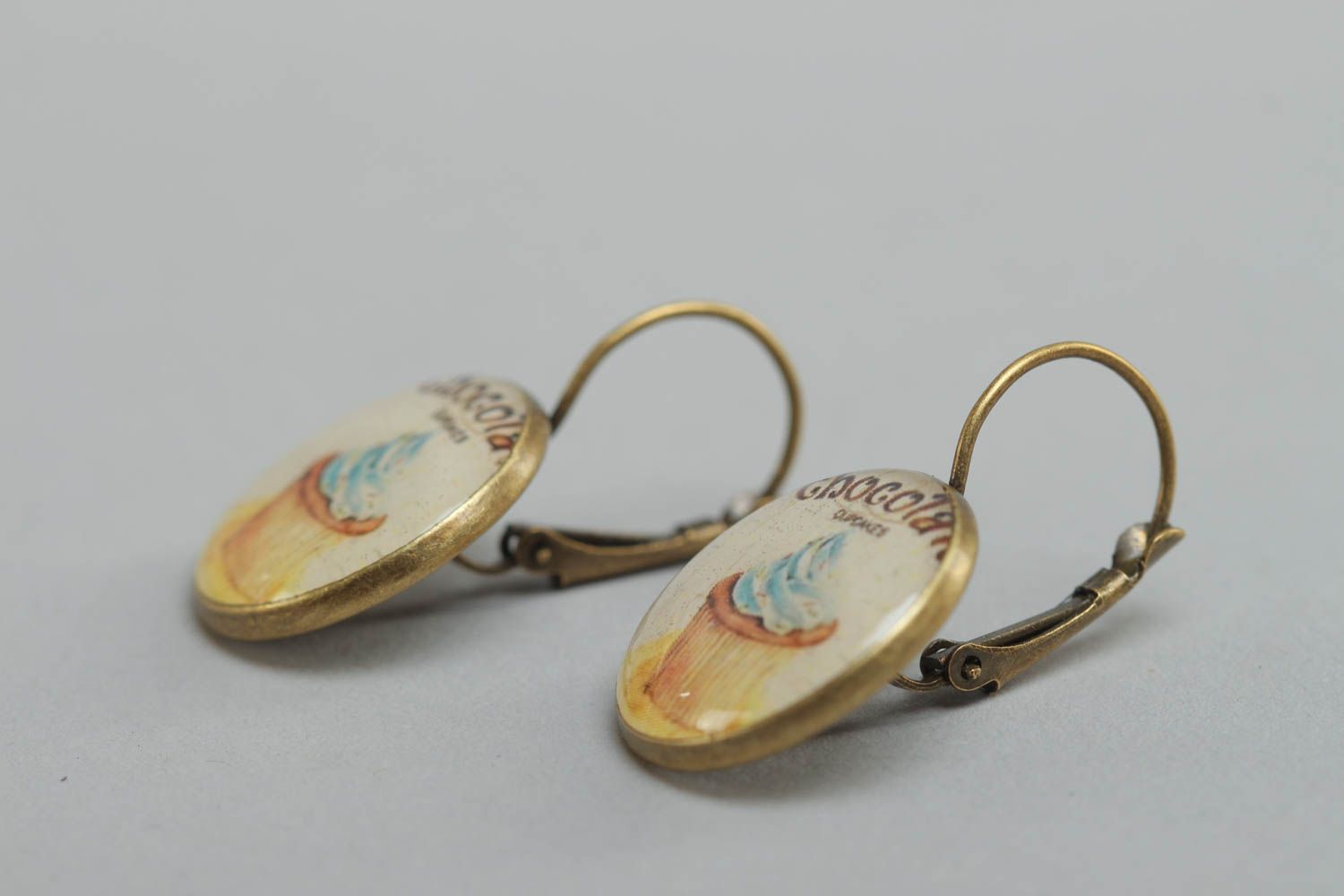 Round handmade stylish designer earrings made of glass glaze Cupcakes photo 3
