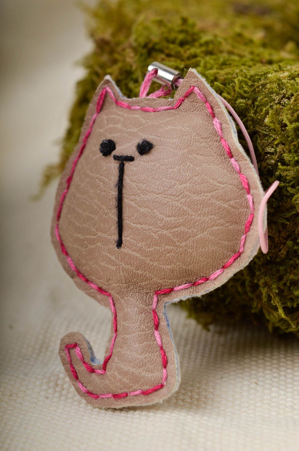 Llavero artesanal con forma de gatito accesorio decorativo regalo original foto 1