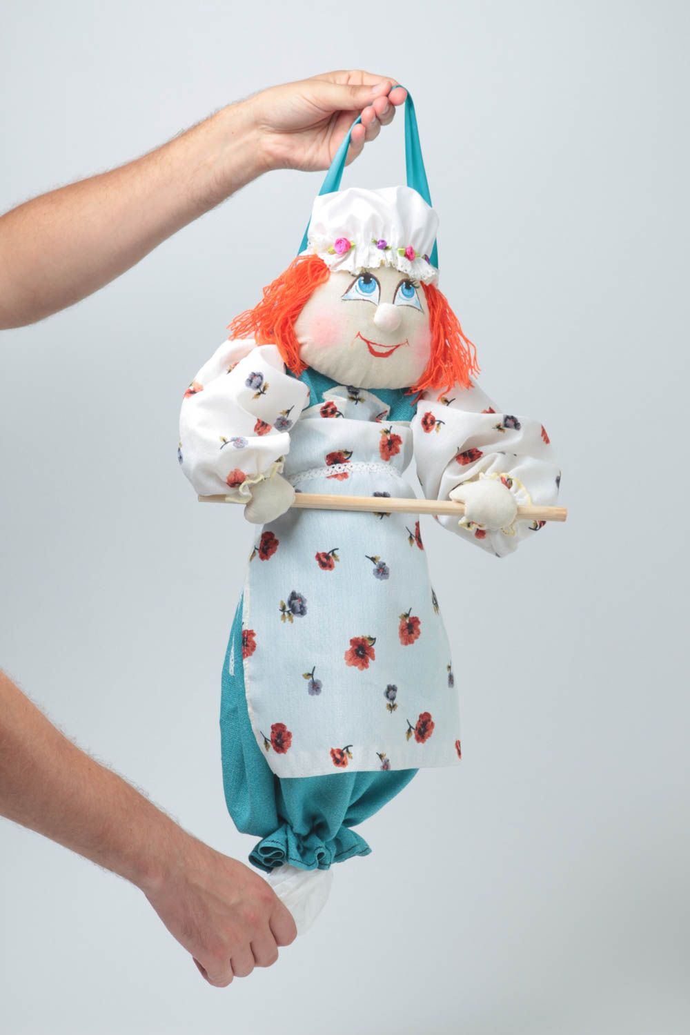 Красивая мягкая кукла для пакетов в виде улыбающийся веселой хозяюшки хэнд мэйд фото 5