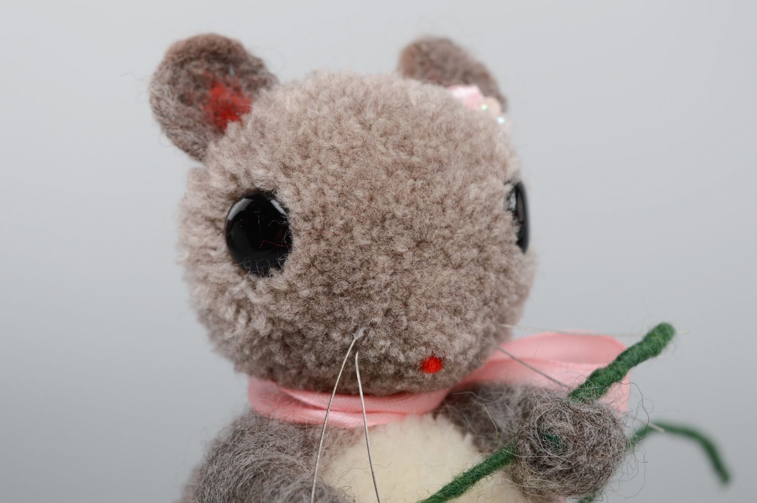 Handmade pompom toy Mouse photo 2