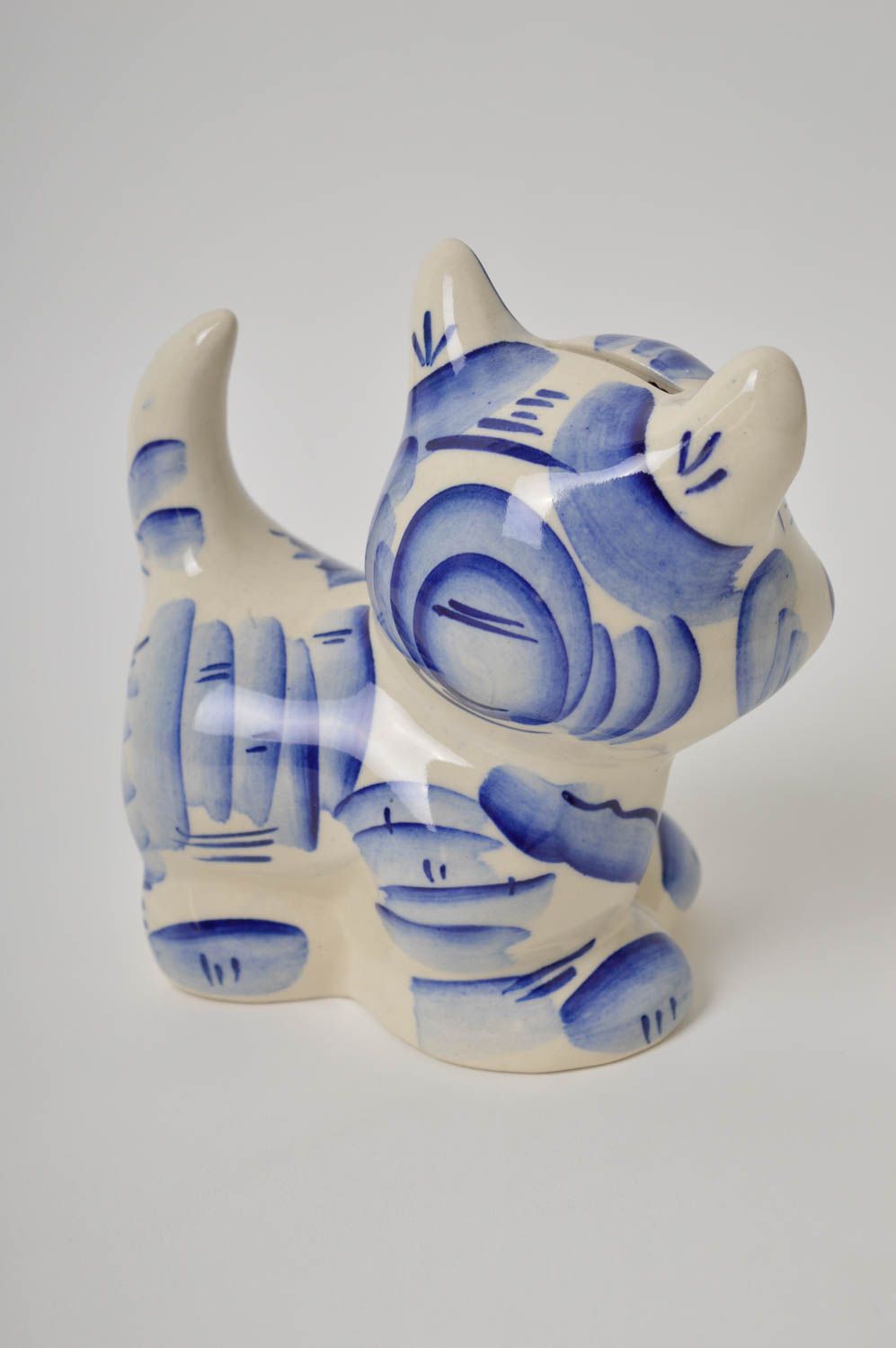 Tirelire chat blanc-bleu Tirelire fait main céramique Cadeau pour enfant photo 4