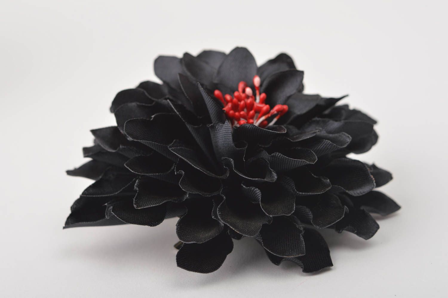 Broche barrette en tissu faite main grande fleur noire Cadeau pour femme photo 3
