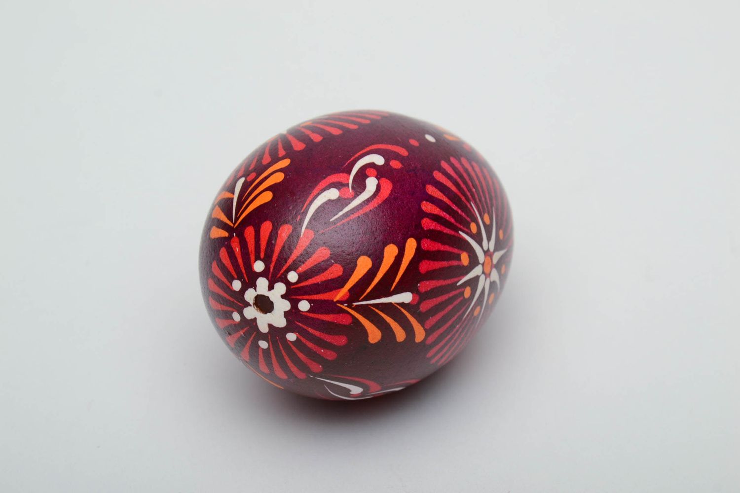 Handmade Easter egg with painting in Lemkiv style photo 4
