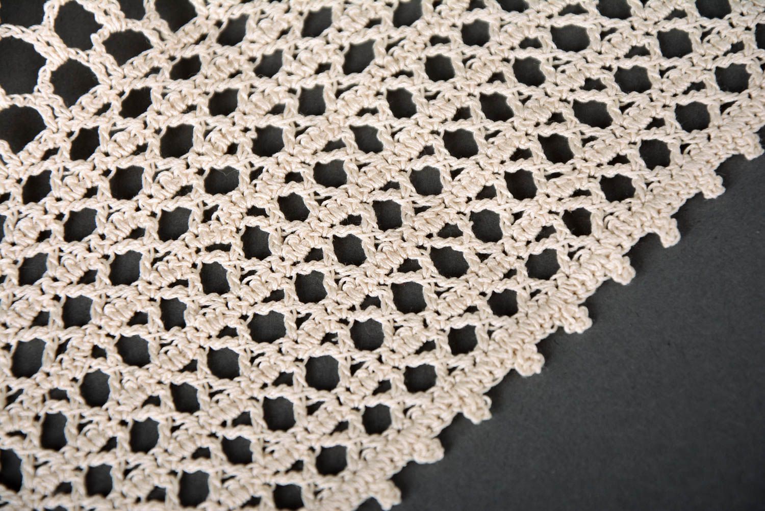 Handmade crocheted collar unusual white accessory stylish openwork collar photo 4