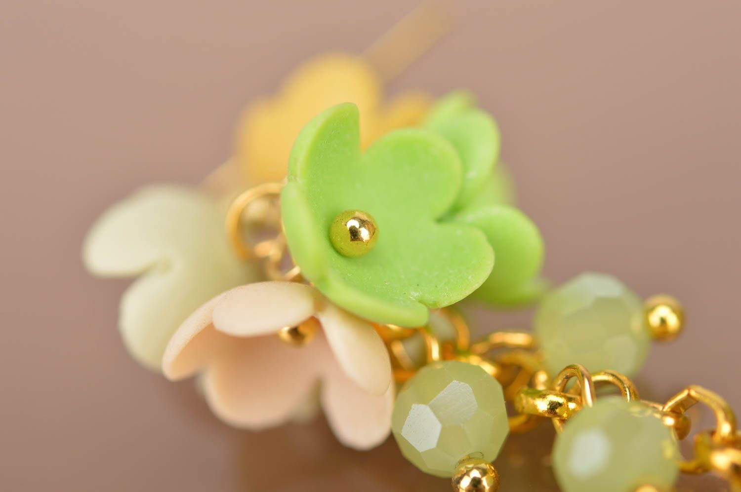 Gentle handmade polymer clay flower earrings plastic earrings designs gift ideas photo 2