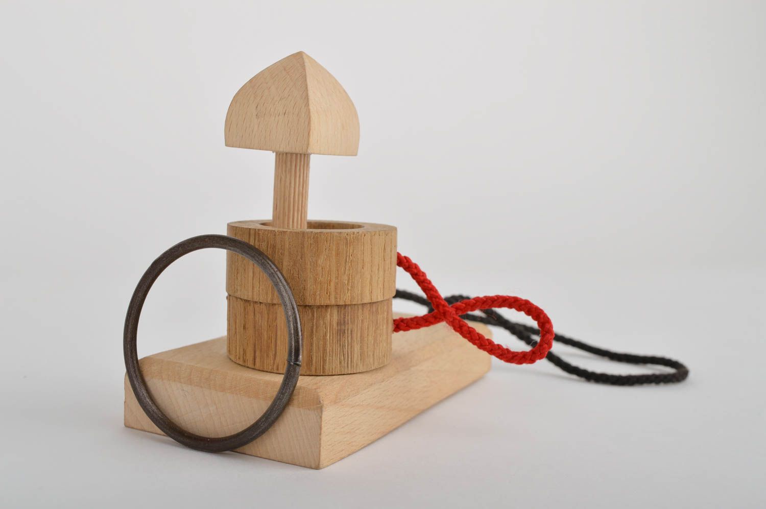 Игрушка ручной работы кольцо-головоломка игрушка из дерева от 3 лет детская фото 4