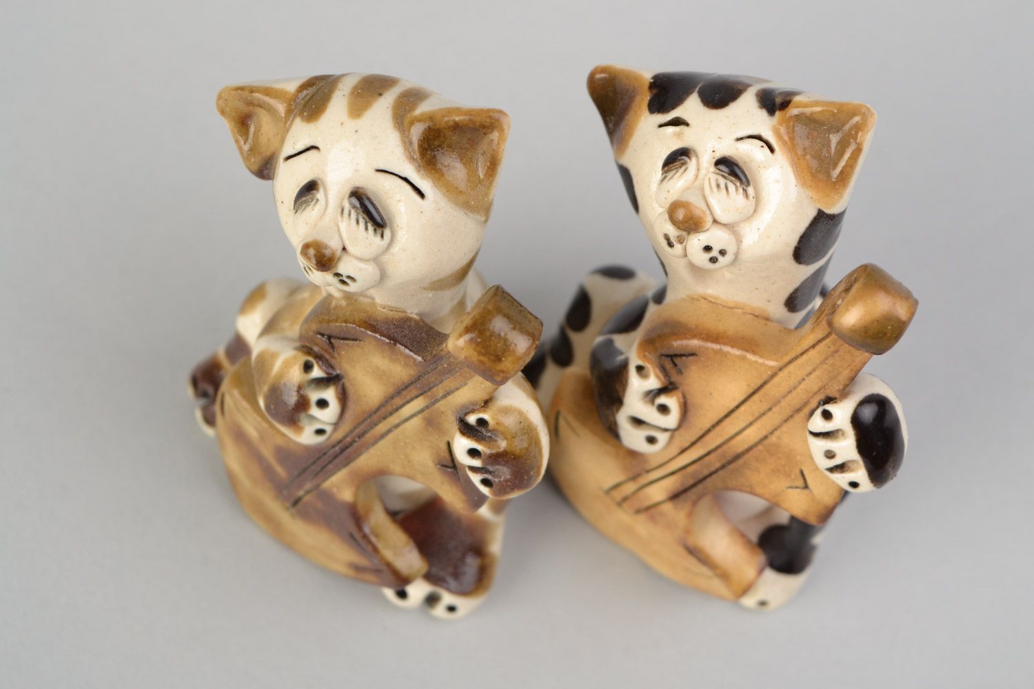 Handmade cute ceramic figurines 2 pieces funny cats for interior decor photo 3