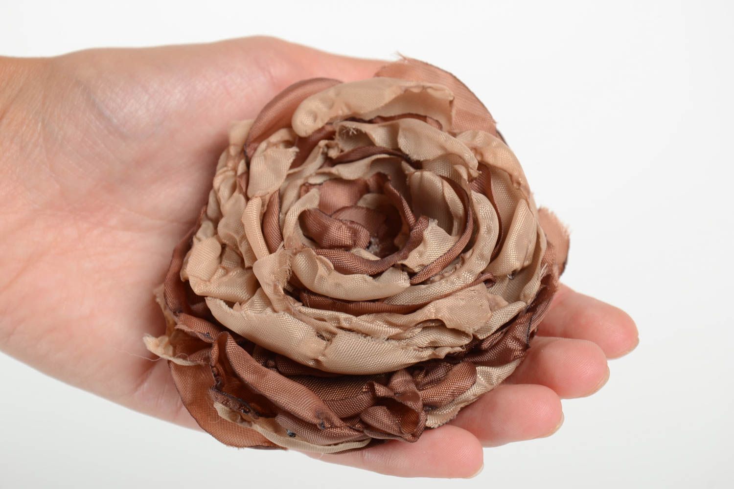 Handmade Designer Schmuck Blume aus Stoff Accessoire für Frauen stilvoll  foto 5