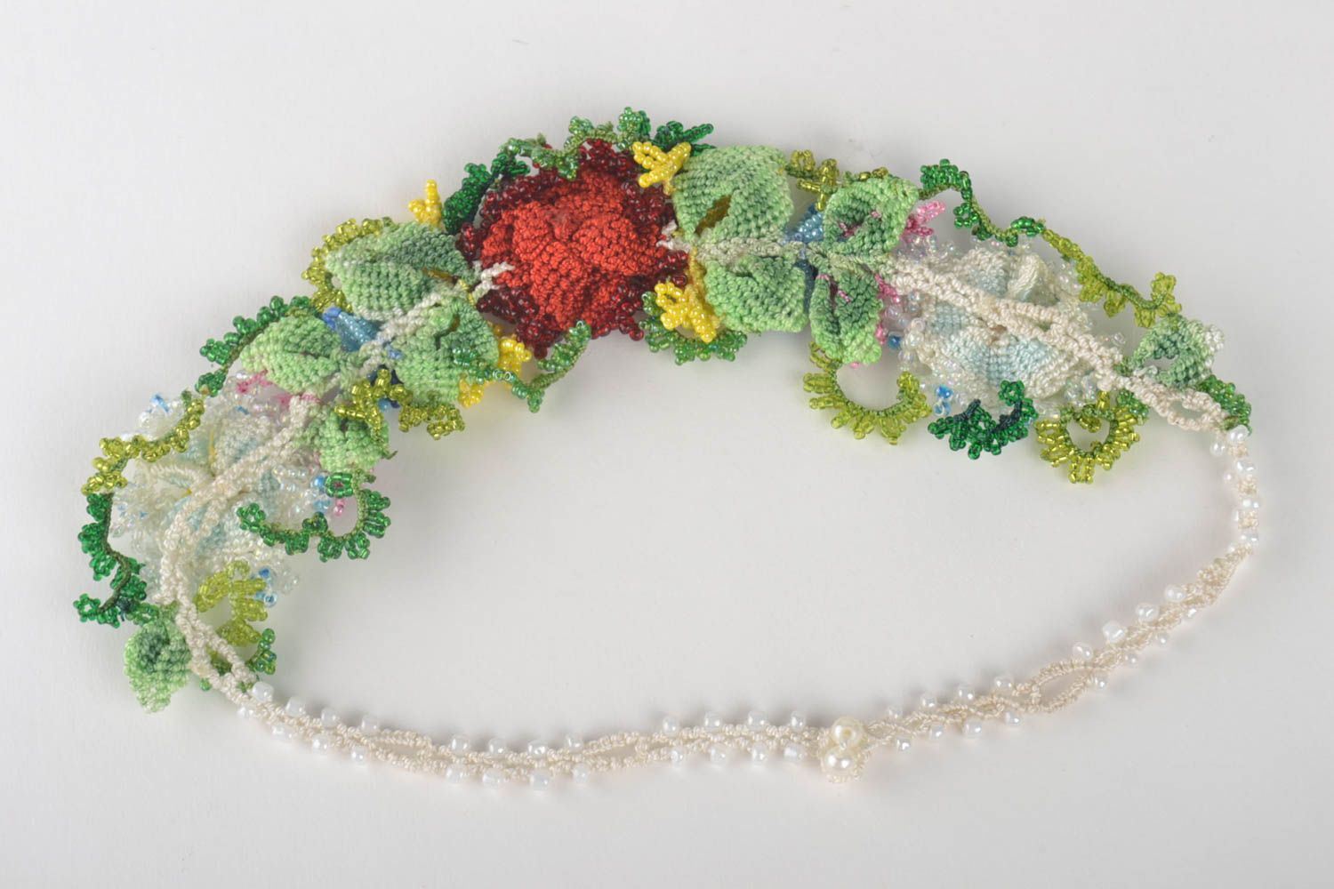 Collier fleurs Bijou fait main macramé fils perles de rocaille Accessoire femme photo 3