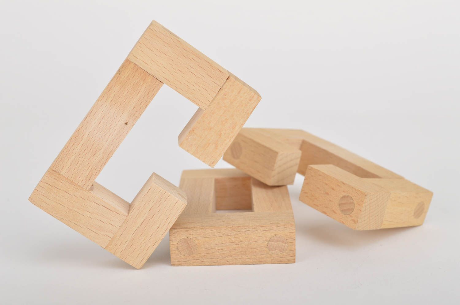 Игрушка ручной работы деревянный кубик игрушка из дерева от 3 лет Замок фото 4