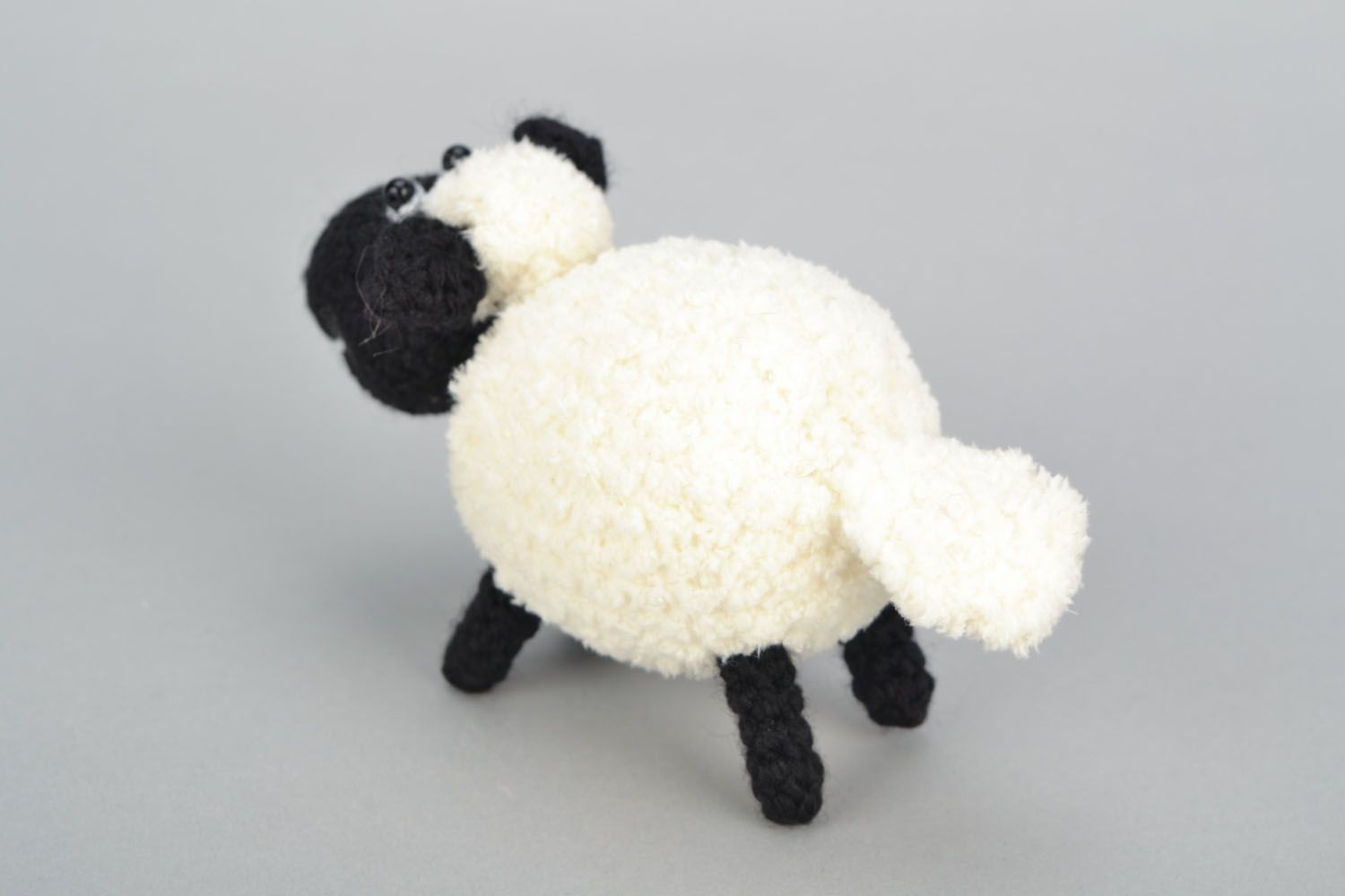 Jouet décoratif tricoté artisanal Mouton photo 5