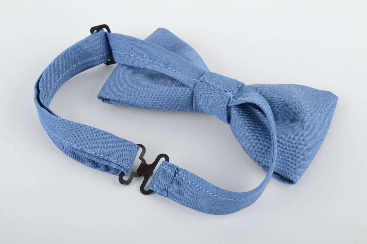 Stylish handmade bow tie sewn of light denim fabric unisex photo 3
