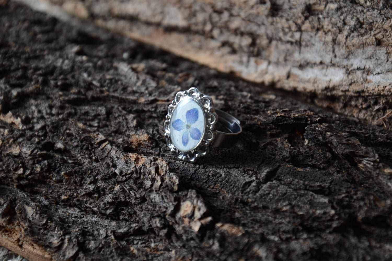 Красивое кольцо с гортензией кольцо ручной работы кольцо из эпоксидной смолы фото 1