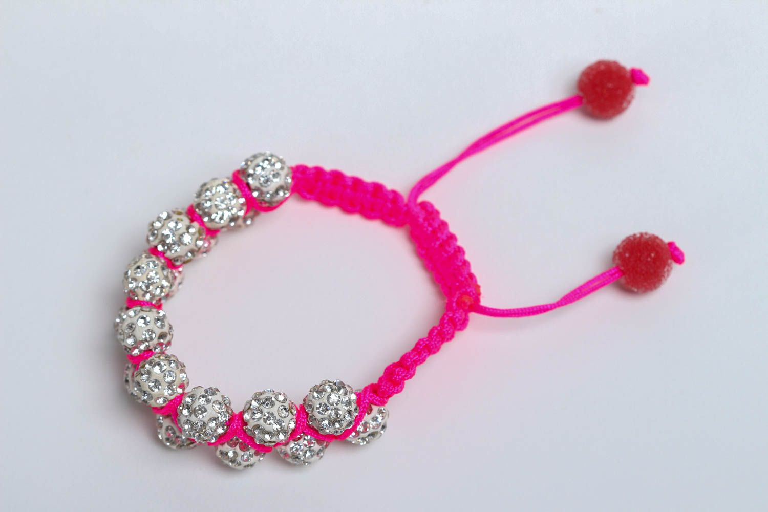 Silver color beads strand bracelet on the pink cord for women photo 2