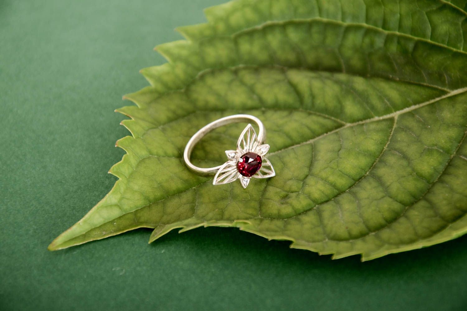 Кольцо из серебра ручной работы женское кольцо элитная бижутерия кольцо с камнем фото 2