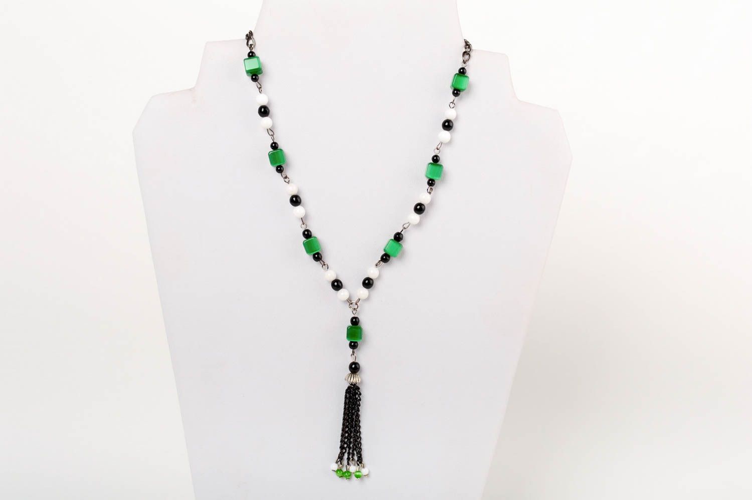 Handmade designer necklace with natural cat's eye stone and plastic on chain photo 1