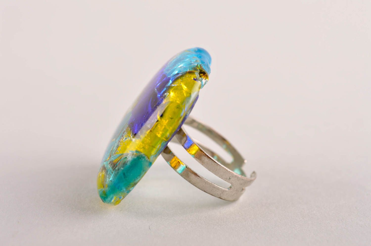 Handmade Schmuck feiner Ring Damen Accessoire Ring aus Glas bunt quadratisch foto 3