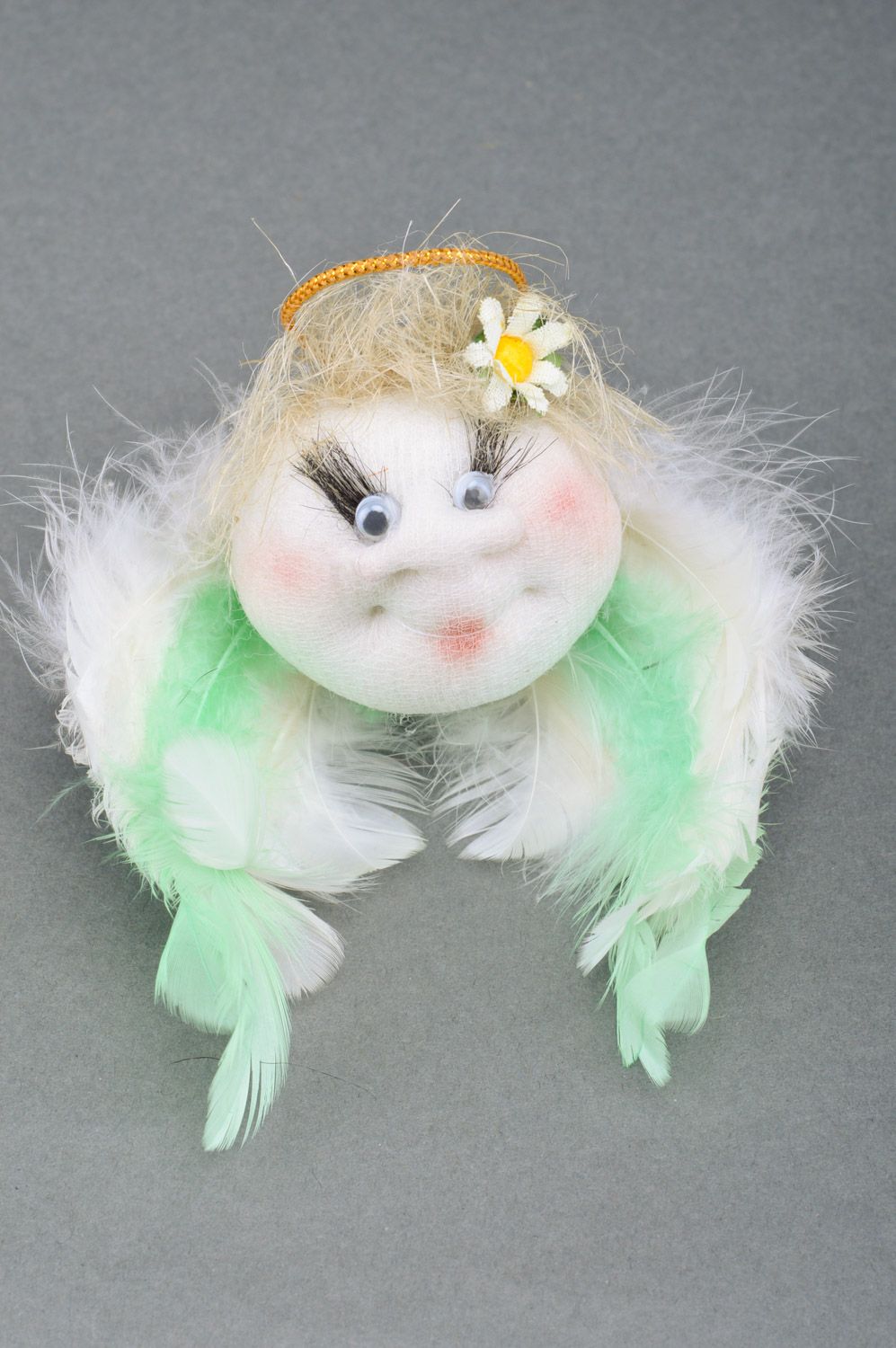 Текстильная игрушка ангел интерьерная ручной работы с натуральными перьями фото 5