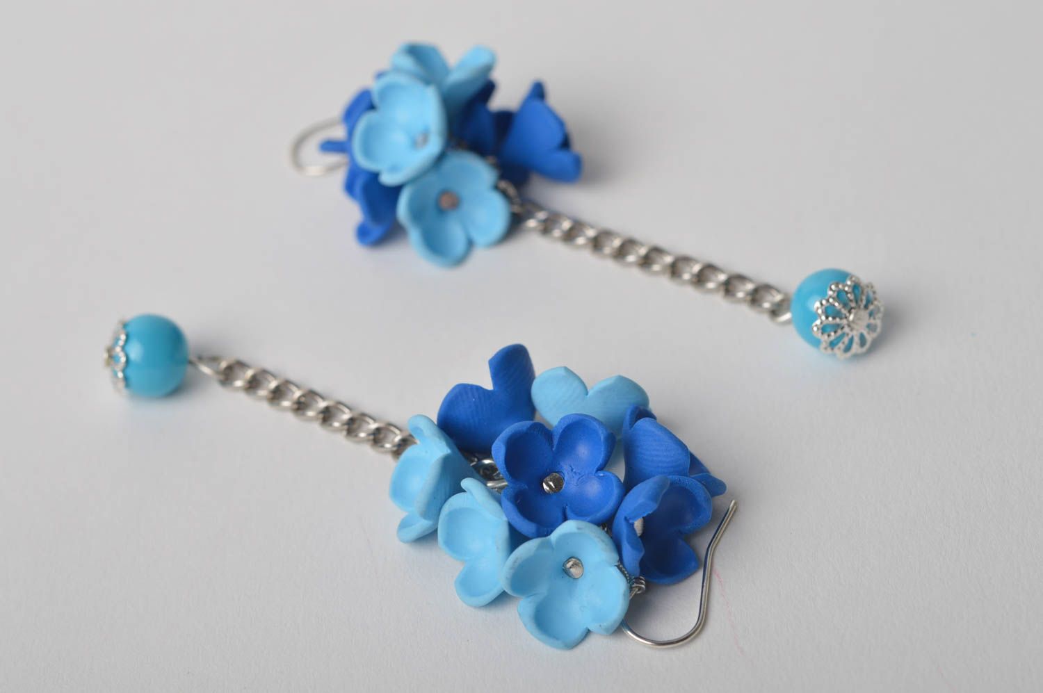 Boucles d'oreilles pendantes Bijou fait main fleurs bleues Cadeau femme photo 3