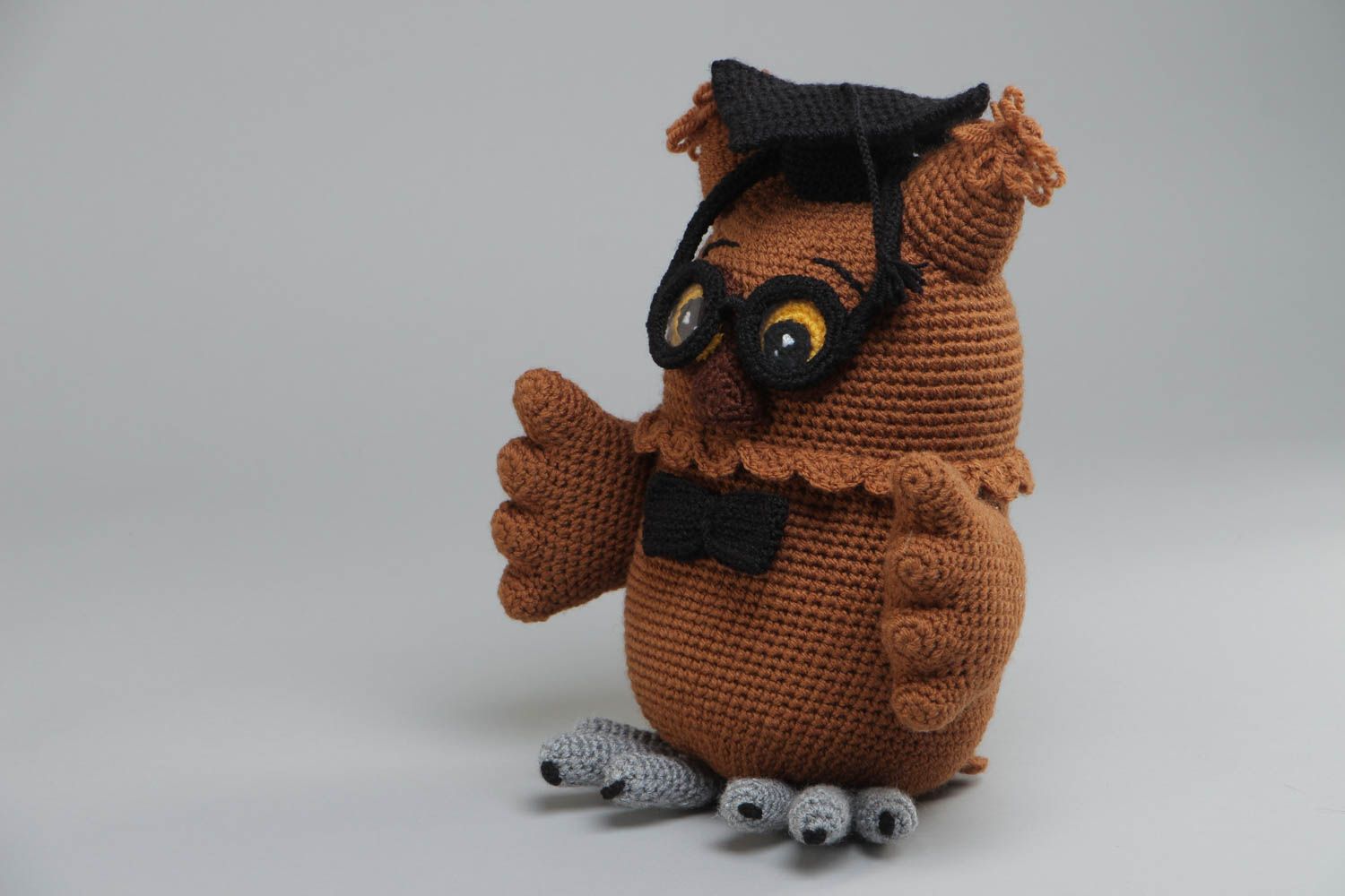 Handmade brown soft toy crocheted of acrylic threads Wise Owl photo 2