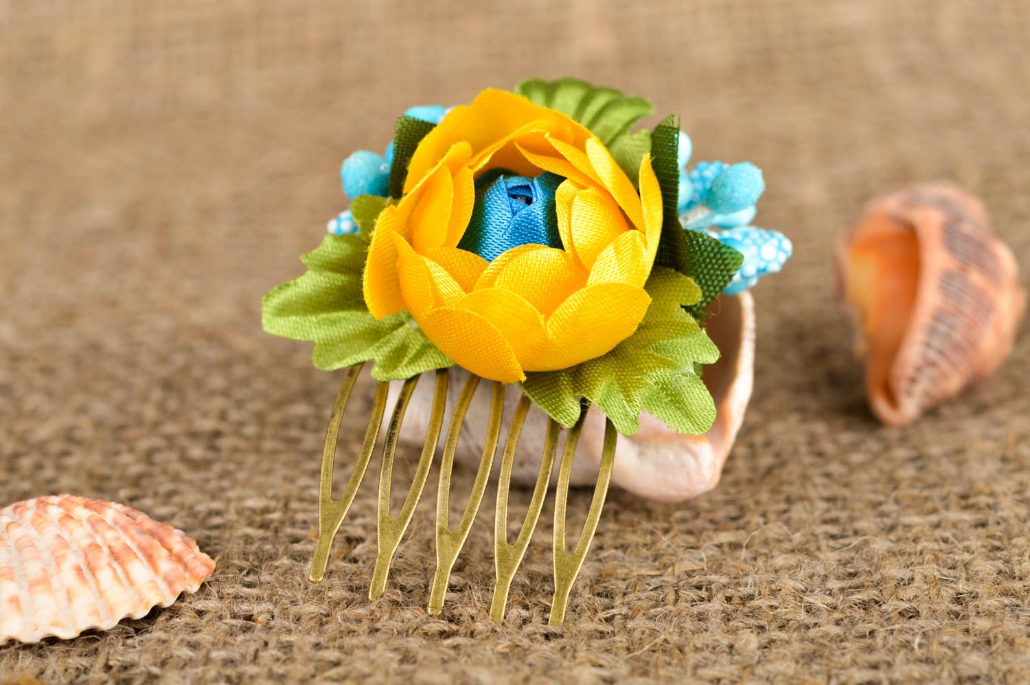 Peigne barrette fait main Accessoire coiffure avec fleur jaune Cadeau fille photo 1